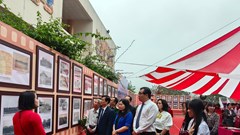 Trưng bày trên 200 hình ảnh, tư liệu lịch sử về Yên Bái