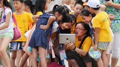 Nan giải trông trẻ ngày hè 