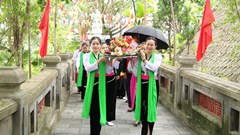 Về Quỳnh Nhai vui “Tết Xíp xí” với người Thái trắng dịp Quốc khánh 2.9