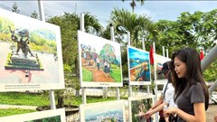 Triển lãm ảnh “Chiến thắng Điện Biên Phủ - mốc vàng lịch sử“