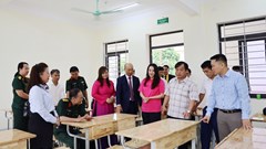 Đưa công trình lớp học 3 tầng Trường PTDTNT- THPT Mường Thanh vào sử dụng