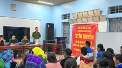 Lai Châu: Người dân xã Dào San tự giác giao nộp 6 khẩu súng tự chế    