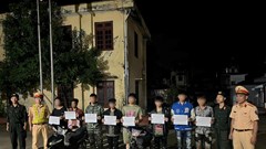  Triệu tập 8 đối tượng thanh niên “càn quấy” giao thông đêm Trung thu