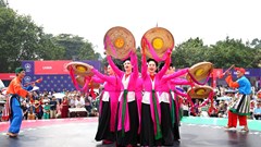Lễ hội Văn hóa thế giới tại Hà Nội: Nhịp cầu hội nhập, thăng hoa và gắn kết