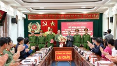 Khen thưởng Ban Chuyên án 0525L triệt phá đường dây lừa đảo tại Campuchia