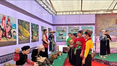Khám phá nét văn hóa đặc sắc dân tộc Mường tại “Ngôi nhà chung“