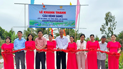 Xuân về trên quê hương Vĩnh Bình