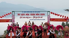 Vui Xuân cùng đồng bào các dân tộc trên cao nguyên đá Tủa Chùa