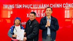 Câu chuyện bình dị, hạnh phúc của cụ ông 68 tuổi và cụ bà 69 tuổi trên đỉnh đèo Pha Đin