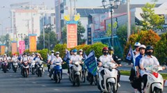 An Giang đi bộ hưởng ứng chiến dịch Giờ Trái Đất năm 2026 