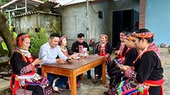 Xã Đông Cuông tích cực triển khai ứng dụng nền tảng công dân số LaoCai-S