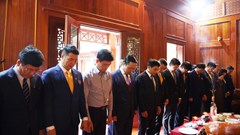 Phó Thủ tướng Nguyễn Văn Thắng dâng hương tưởng niệm Đại tướng Võ Nguyên Giáp 