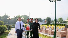 Phó Thủ tướng Phạm Thị Thanh Trà dự lễ truy điệu, an táng hài cốt 9 liệt sĩ tại Điện Biên