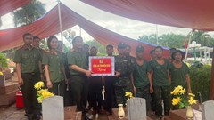 Động viên lực lượng lấy mẫu ADN hài cốt liệt sĩ tại Nghĩa trang Tông Khao