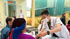 Chung tay chăm sóc sức khỏe nhân dân vùng biên giới Lũng Cú