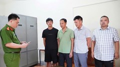 Khởi tố nhóm 4 đối tượng đánh bạc dưới hình thức cá độ bóng đá qua mạng