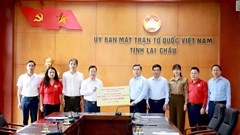Tuyên Quang trao 2 tỉ đồng hỗ trợ Lai Châu khắc phục hậu quả thiên tai