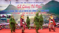 Lễ cúng Tổ tiên của người Lô Lô Đen hấp dẫn du khách ở Lũng Cú