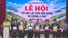 Tết Độc lập trên quê hương Vợ chồng A Phủ
