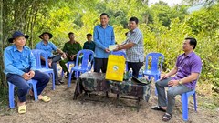 Lãnh đạo xã Ô Lâm thăm, động viên cán bộ, chiến sĩ Đội K93