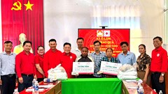 Nghĩa tình Chữ thập đỏ trên vùng đất Ô Lâm 