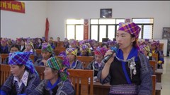 Púng Luông lắng nghe tâm tư, đồng hành cùng phụ nữ phát triển