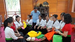 Người Thái trắng giữ mạch nguồn di sản bên dòng Đà Giang