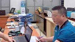 Khởi tố đối tượng rút chìa khóa xe khách bỏ mặc 40 hành khách phơi nắng trên Vành đai 3 