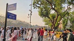 Nô nức check-in tại Lăng Bác trước thềm đại lễ Quốc khánh 2.9