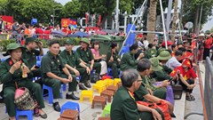 Cận cảnh 5.000 chỗ ngồi ưu tiên xem diễu binh A80