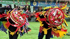 Mãn nhãn xem người xứ Lạng múa sư tử mèo