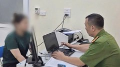 Bị “bắt cóc online”, không hợp tác với công an “thật” vì tin công an “giả”