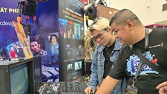 Đến trải nghiệm văn hóa, về trĩu tay đặc sản vùng miền