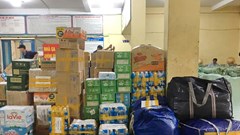Đường sắt vận chuyển miễn phí hàng hóa cứu trợ đến miền Trung