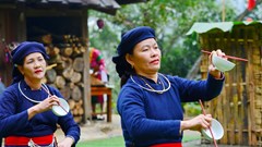 Sức hút từ điệu múa cổ của người Tày 