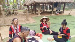 Rộn ràng không khí Ngày hội non sông tại Làng Văn hóa - Du lịch các dân tộc Việt Nam 