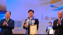 Vietnam Airlines giành cú đúp giải thưởng về chuyển đổi số