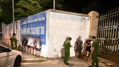 Mang hung khí đi đánh nhau, bị bắt sau 2 giờ do camera AI nhận diện