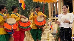 Khám phá miền Tây Nam Bộ qua nét văn hóa của đồng bào Khmer tại “Ngôi nhà chung“