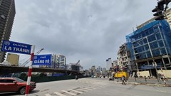 Điều chỉnh giao thông nút giao Láng Hạ - Giảng Võ - La Thành: Phương tiện được đi vào làn BRT