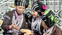 Về nơi nhuộm răng đen là tiêu chuẩn vẻ đẹp phụ nữ