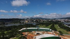 Lâm Đồng: Chưa thể tháo dỡ công trình không phép trong sân Golf  Đồi Cù