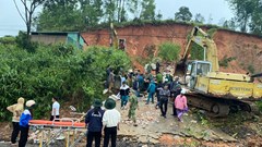 Lâm Đồng: Sạt lở đất làm một giáo viên tiểu học tử vong