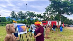 Ấn tượng các tác phẩm ảnh nghệ thuật trưng bày tại chân núi “Chư Đang Ya” 	