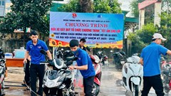 Gia Lai: Đoàn viên, thanh niên rửa xe gây quỹ từ thiện