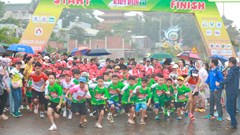 Sôi nổi Giải chạy “Kids Run Gia Lai năm 2025”