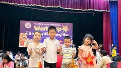 Khi những bàn tay nhỏ thắp sáng mùa trăng