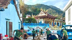 Gia Lai: Huy động mọi nguồn lực, chung tay giúp dân ổn định cuộc sống sau bão