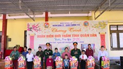 Xuân yêu thương đến với bản làng xã Ia Mơ