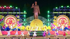 Phố núi Pleiku nô nức đón chào thời khắc giao thừa Bính Ngọ 2026